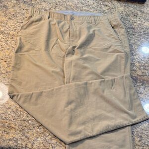 Under Armour Men's Khaki Chinos